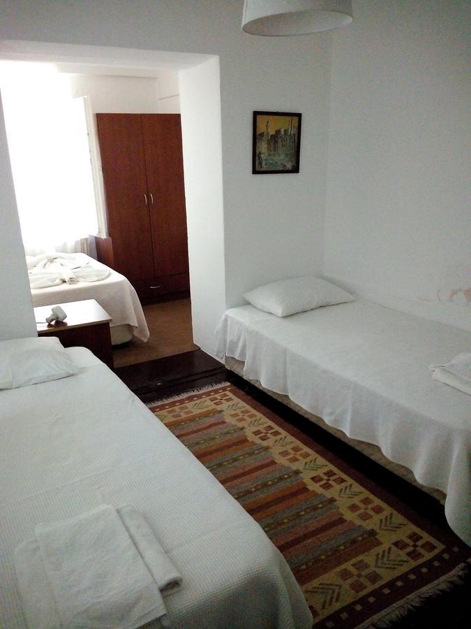 Hotel Mavi Pension Ayvalı Exterior foto